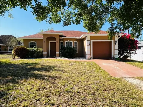 3730 41st Ave NE, Naples, FL 34120