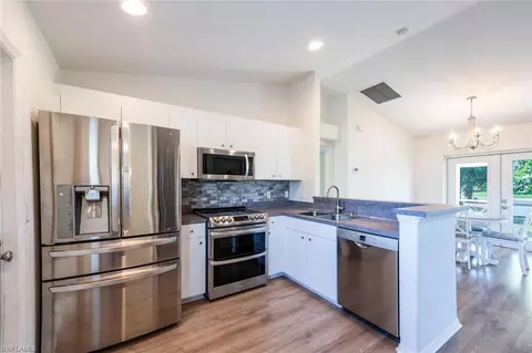 135 Blue Ridge Dr #35, Naples, FL 34112