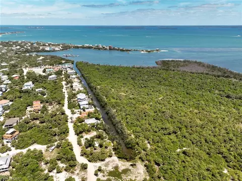 671 Rum Rd, Captiva, FL 33924 photo 12