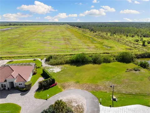 18613 Candletree Ct, Naples, FL 34114