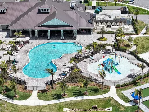 14009 Hunter Oak Dr, Fort Myers, FL 33913
