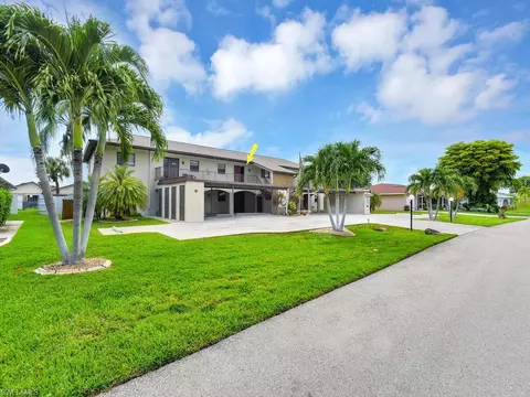 3720 SE 10th Ave #202, Cape Coral, FL 33904