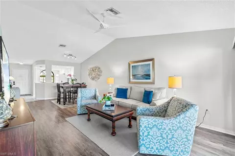 701 Augusta Blvd #701-7, Naples, FL 34113