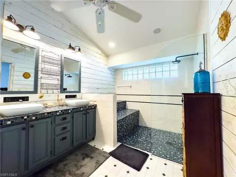 3587 Kent Dr, Naples, FL 34112 photo 9
