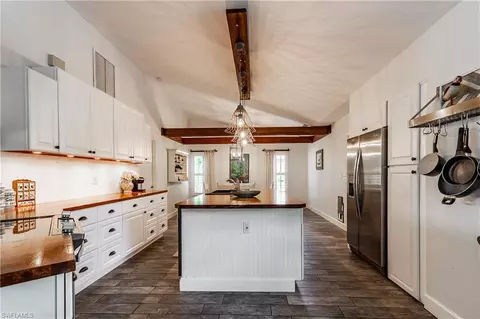 3587 Kent Dr, Naples, FL 34112 photo 6