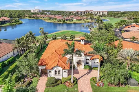 7304 Hagen Way, Naples, FL 34113