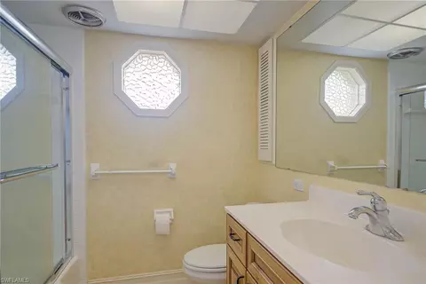 Bath - 155 Flame Vine Dr, Naples, FL 34110 photo 2 of 2