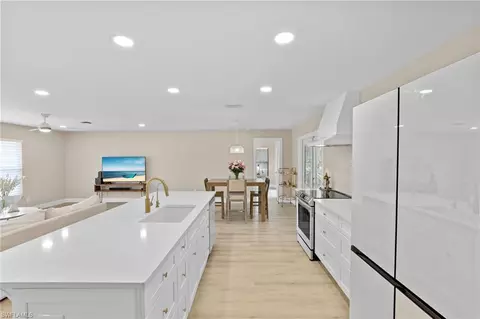 Kitchen - 3221 68th St SW, Naples, FL 34105 photo 3 of 5