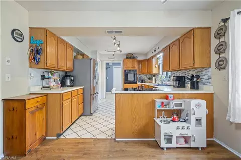 310 Trader Rd, Fort Denaud, FL 33935 photo 15