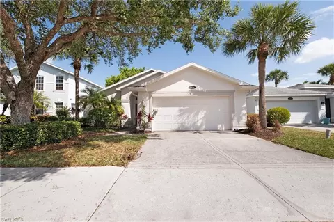 8454 Hollow Brook Cir, Naples, FL 34119