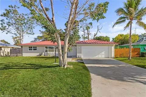 1653 N Fountainhead Rd, Fort Myers, FL 33919