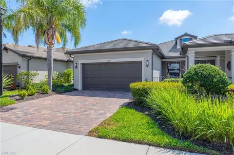 7650 Jacaranda Ln, Naples, FL 34114