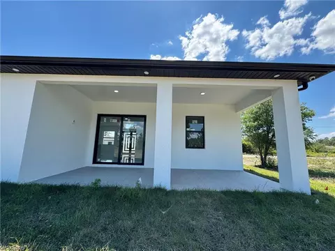 Exterior - 1173 Ebers St E, Lehigh Acres, FL 33974 photo 6 of 6