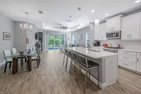 2167 Marquesa Cir, Naples, FL 34112 photo 2