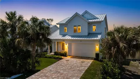 1134 Trail Terrace Dr, Naples, FL 34103