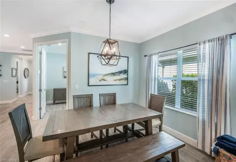2211 Marquesa Cir, Naples, FL 34112 photo 9