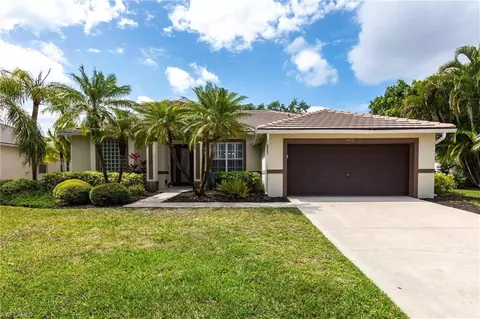 873 Grand Rapids Blvd, Naples, FL 34120