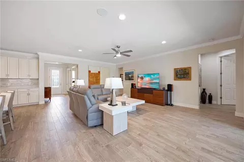7530 Geranium Way, Naples, FL 34114 photo 8