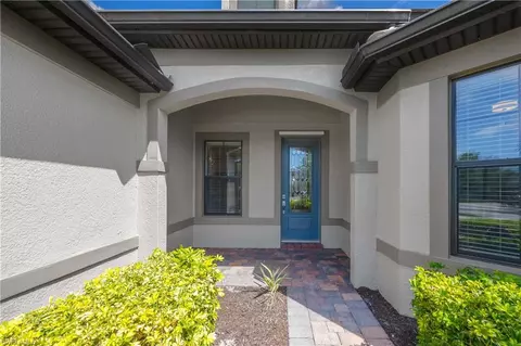 7530 Geranium Way, Naples, FL 34114 photo 3