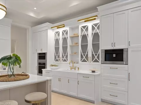 Kitchen - 619 Binnacle Dr, Naples, FL 34103 photo 2 of 7