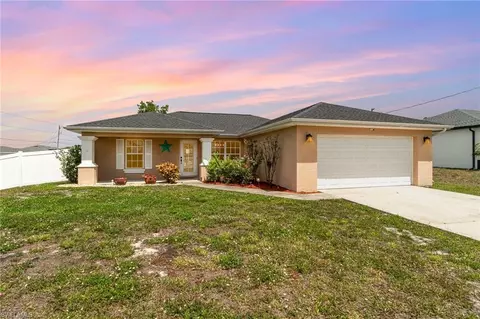 1929 NW 30th Ter, Cape Coral, FL 33993