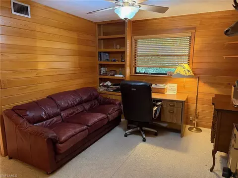 660 York Ter, Naples, FL 34109 photo 13