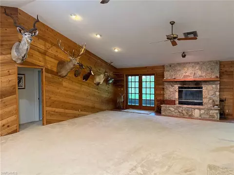 660 York Ter, Naples, FL 34109 photo 3