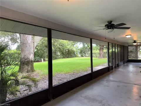660 York Ter, Naples, FL 34109 photo 27