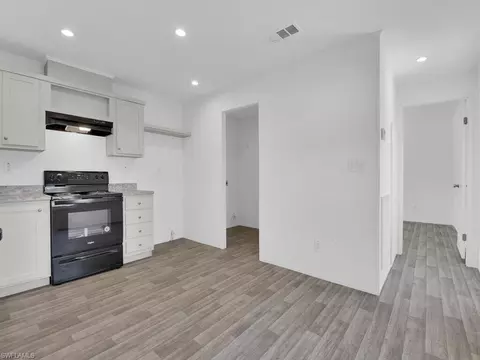 21180 Cypress Park Cir, Estero, FL 33928 photo 5