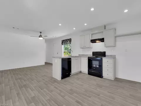 21180 Cypress Park Cir, Estero, FL 33928 photo 6