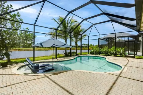 Exterior - 11523 Jacaranda Dr, Naples, FL 34120 photo 2 of 11