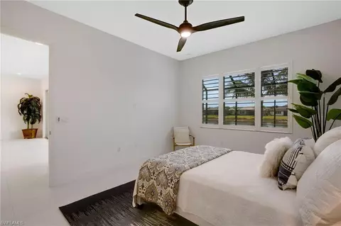 Bedroom - 11523 Jacaranda Dr, Naples, FL 34120 photo 3 of 8