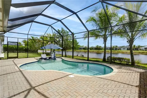 Exterior - 11523 Jacaranda Dr, Naples, FL 34120 photo 7 of 11
