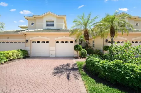 658 Vintage Reserve Cir #7A, Naples, FL 34119