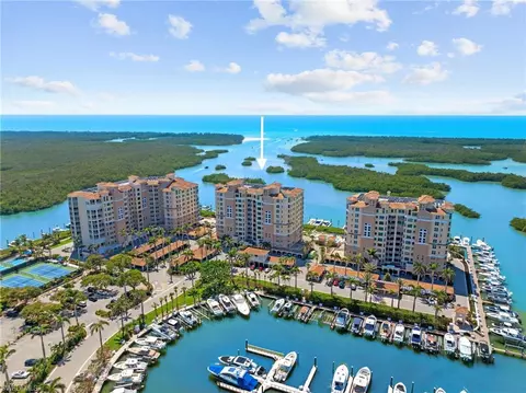 View/Area - 435 Dockside Dr #A804, Naples, FL 34110 photo 2 of 10