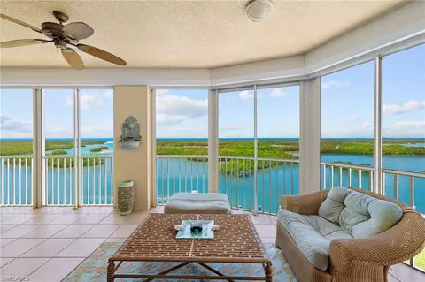View/Area - 435 Dockside Dr #A804, Naples, FL 34110 photo 3 of 10