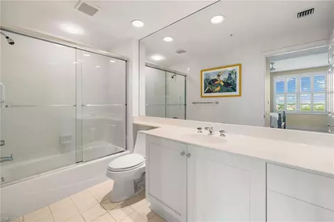 Bath - 435 Dockside Dr #A804, Naples, FL 34110 photo 4 of 5