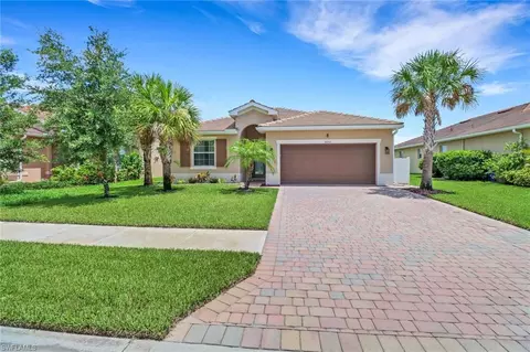 16052 Palmetto Prairie Dr, Alva, FL 33920