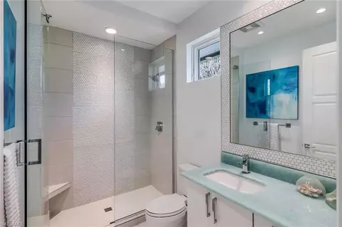 Bath - 2296 Hawksridge Loop, Naples, FL 34105 photo 6 of 6