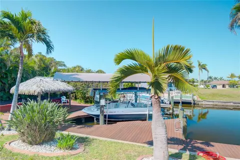 5158 Santa Rosa Ct, Cape Coral, FL 33904