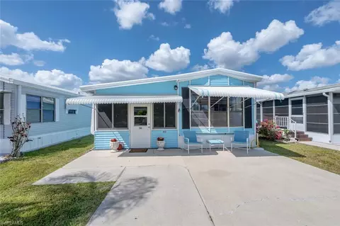 3224 Ott Ln, Bonita Springs, FL 34134