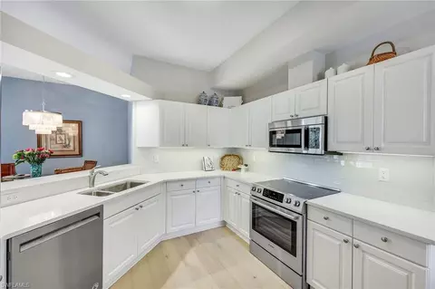 1550 Clermont Dr #E101, Naples, FL 34109 photo 7