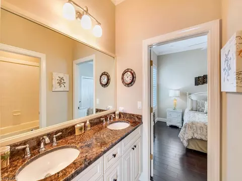 16083 Parque Ln, Naples, FL 34110 photo 9