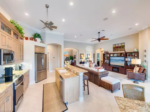 16083 Parque Ln, Naples, FL 34110 photo 5