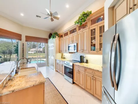 16083 Parque Ln, Naples, FL 34110 photo 7