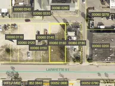 819 Lafayette St, Cape Coral, FL 33904