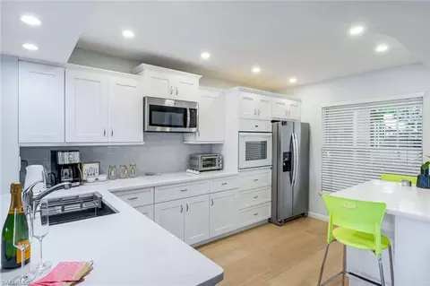 6512 Huntington Lakes Cir #7-101, Naples, FL 34119