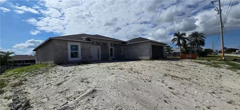 2048 NE 18th St, Cape Coral, FL 33909