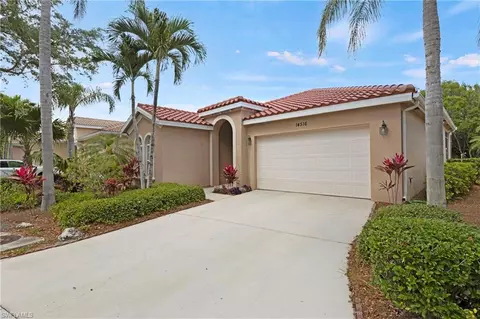 14516 Sterling Oaks Dr, Naples, FL 34110