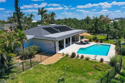 9436 Kava Ct, Sanibel, FL 33957